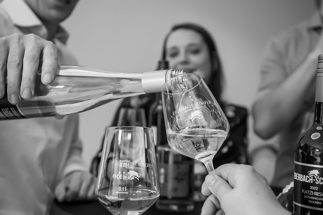 Hintergrundbild von einer Weinprobe