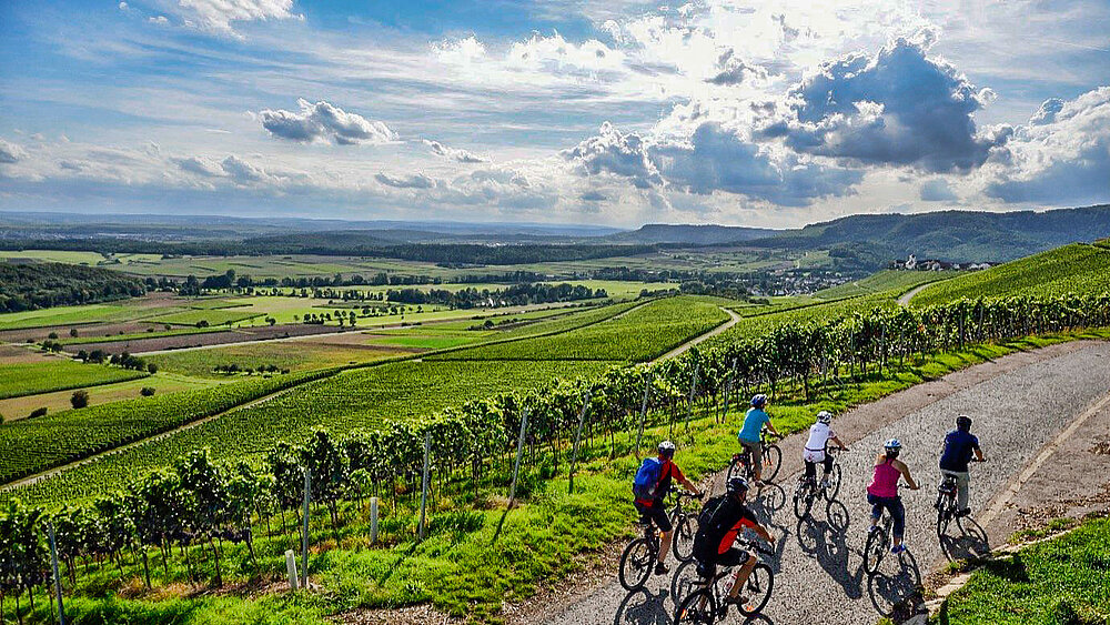 Fahrradfahrer in unserer idyllischen Natur